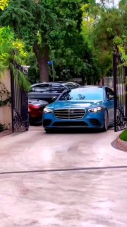 Mercedes Benz