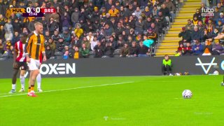 מטרה: אוליבר מקבורני פותח את הניקוד ל-Hull CITY עם פנדל!