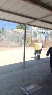 דחוף: כוחות הכיבוש משחררים את האסיר, סטודנט באוניברסיטת בירצייט, סלאם ריזקללה קסאב, מהכפר קריות, לאחר מעצר…