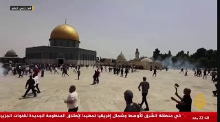 - 🇵🇸/🇮🇱 אל ג'זירה משדרת קליפים בלעדיים של תחילת קרב "חרב ירושלים" ב-2021