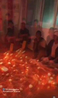 אבל נסה את זה. השמועות מתגברות בהונג קונג שהמיליארדר לי קא-שינג, כיום בן 98, משתמש בסתר בטקס "פנס שבעת הכוכ…