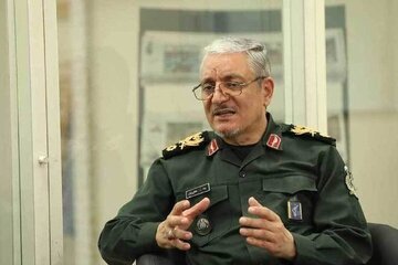 دیده بان ایران: ✅ سردار طلائی نیک:🔴 اگر دشمن حماقت کند شگفتانه‌هایی برای آن‌ها داریم🔴 شگفتانه‌ها در میدان دیده خواهد🔹 سخنگوی وزارت دفاع 