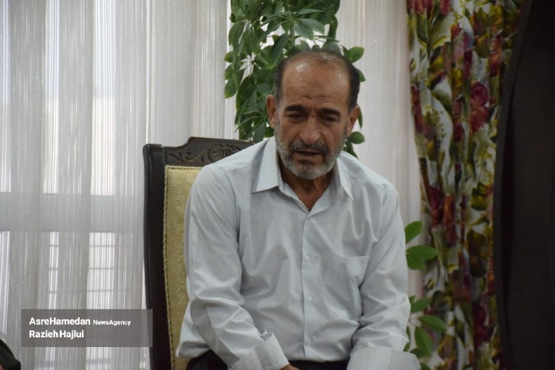 عصر همدان: 🔴۱۰ سال انتظار؛ روایتی از وفاداری در اسارت🔹۲ ماه از ازدواجشان نگذشته بود که محمدابراهیم غفاریان راهی جبهه شد و در قصرشیر
