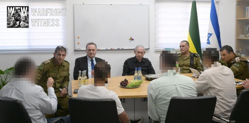 ️🇵🇸🇮🇱 ראש ממשלת ישראל בנימין נתניהו ושר הביטחון כץ ביקרו במוצב של צה"ל ליד "הקו הצהוב" בעזה לצד הרמטכ"ל…