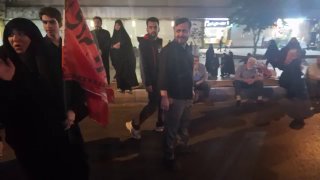 בשולי נוכחותו של סעיד ג'לילי בכינוס האומה, שליח רחוב פיריזו, טהראן