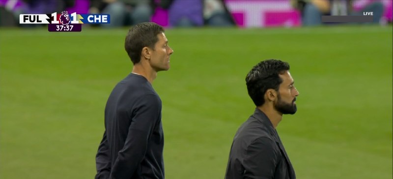 Varzesh+plus | ورزش پلاس: 😁🫀نمایی زیبا از همبازی های سابق این بار در جدال مربیان▶️ @LiveScore_plus⚡ @Varzesh_Plus