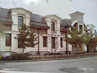 Кўкча 5 соток 9 хона.
