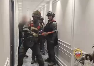 פנסיונר הפסיד 13 מיליון: כוחות הביטחון פשטו על חילופי קריפטו במוסקבה, קציני אכיפת החוק פשטו על משרדם של מחל…