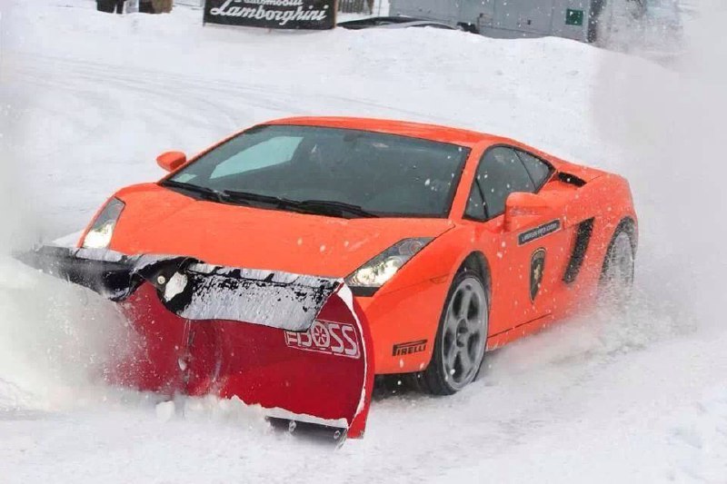 Россияне начали раскупать люксовые авто с пробегом 🥳Объем российского рынка люк
