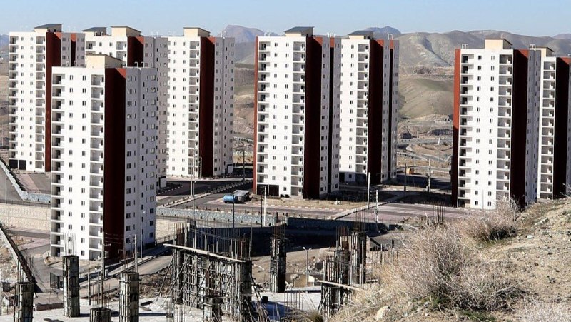 آذرباخیش: مسکن مهر در دستور کار پیگیری دیوان محاسباتدیوان محاسبات: ▫️قصور در تکمیل و تحویل حداقل ۸۰ هزار واحد باقی‌ماندۀ مسکن مهر 