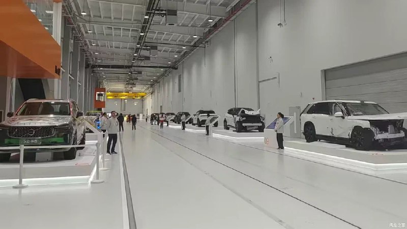 Geely открыла крупнейший в мире центр автобезопасности 3
