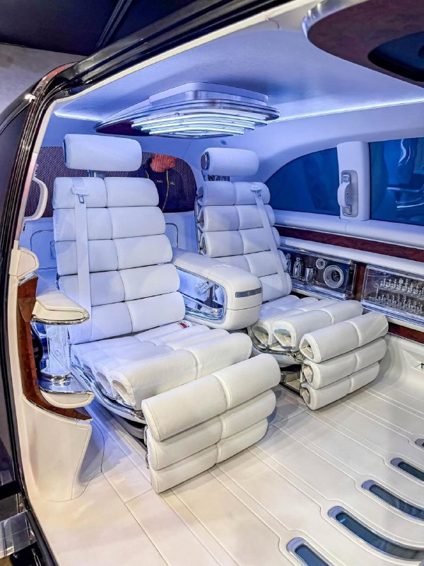 Mercedes-Benz Vision V Luxury 3