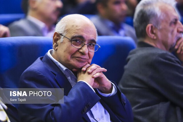 پایگاه خبری فردایکرمان: ✔️ به یاد بچههای میناب؛🔹 «پروانه» هوشنگ مرادیکرمانی راهی موزه سازمان ملل شد⬅️ فردایکرمان – گروه فرهنگوهنر: هوشنگ مرا