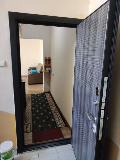 Sergeli 6A da 2 xonali sotiladi