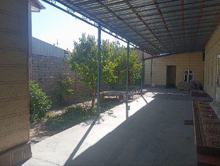 Hovli sotiladi Sergeli Honobota