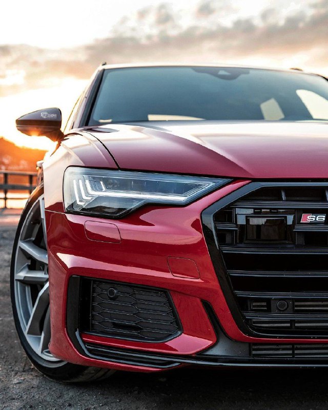 2020 Audi S6 Avant TDI quattro