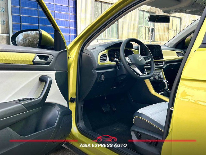 Volkswagen T-Roc 2023 фото 6