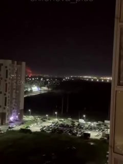 Трехлетний ребенок погиб из-за атаки ВСУ на Воронежскую областьИз-за падения украинского беспилотника на частный дом в пригороде Воронежа погиб трехлетний мальчик, сообщил губернатор Александр Гусев.Родители ребенка получили ранения разной степени тяжести,