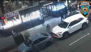 משתתף בתחרות "היופי של רוסיה" ערך עימות עם סכין במנהטן פרם אנה מוצ'אלובה בת ה-32 נעצרה על תקיפת מספר גברים…