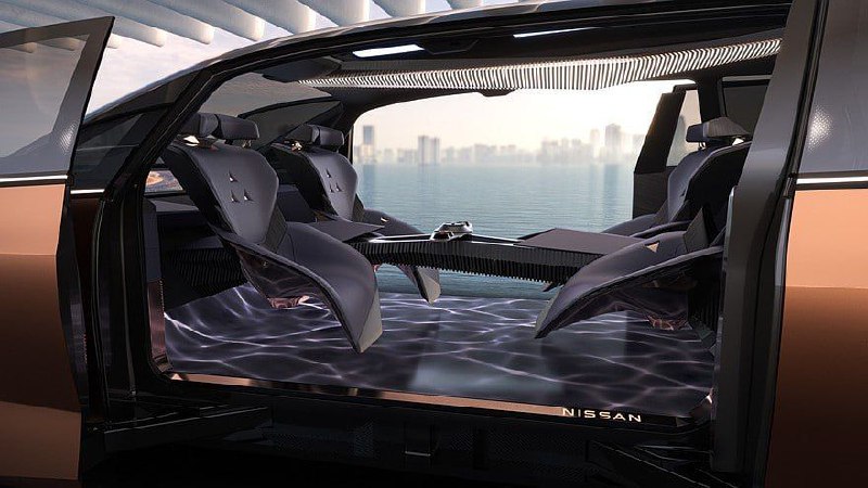 Nissan представил концептуальный минивэн Hyper Tourer 5