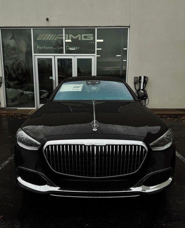 Mercedes-Maybach S680 6