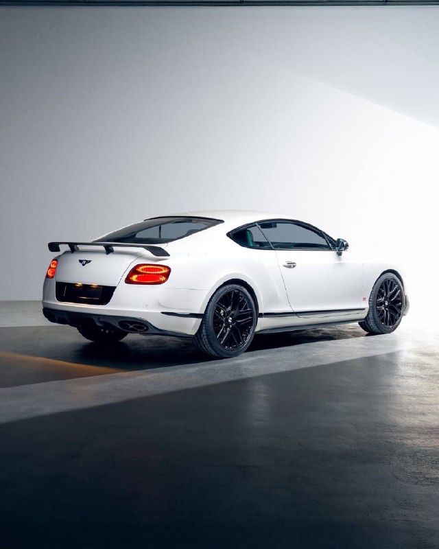 Bentley Continental GT 2