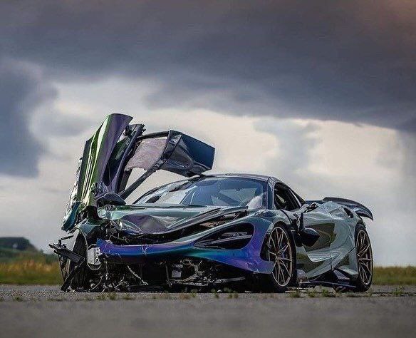-1 McLaren 765LT