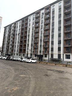 Зудлик билан 2-хона 1-кават 9-этажли яхши курилган дом Янги Хаёт 11/А