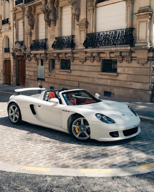 Porsche Carrera GT