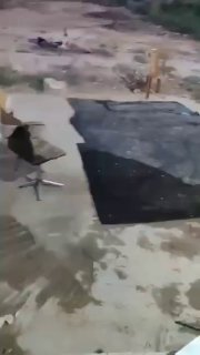 השפעות תקיפת המתנחלים על בתי תושבים בעיירה סוריף, מצפון לחברון