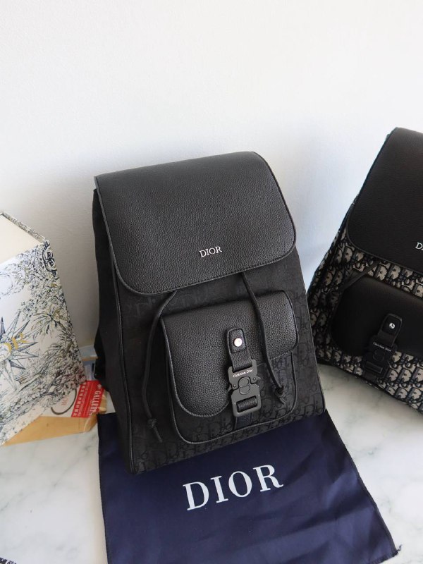 Dior Рюкзак Christian Dior Saddle Backpack With Flap