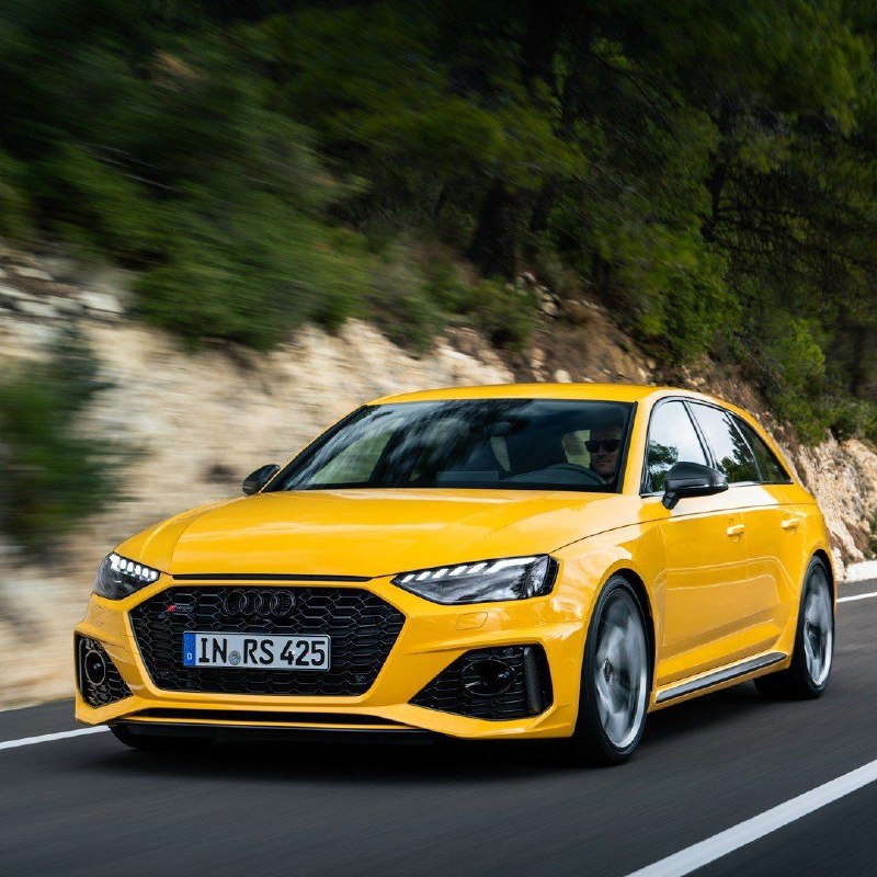 Новая лимитированная Audi RS4 Avant 25 Years Edition 6