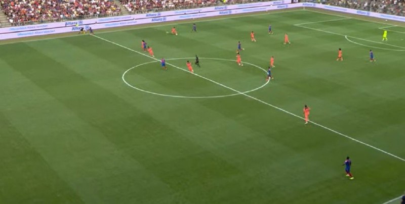 ⚽️ بیست و دو | Bistodo: ⚽️💀 گفتم شاید بارساییا دلشون برای خط دفاعشون تنگ شده :⚽️@bistodo