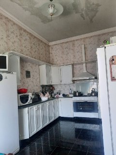 ДомУгловой 7 сот270тыс.уе Азербайджан центре 250м2 и подвал