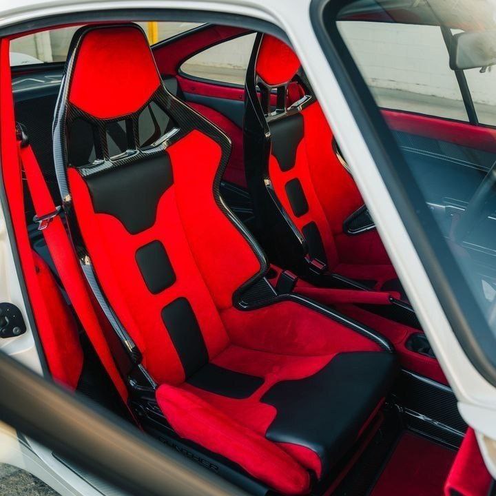 Porsche 911 Gunther Werks 400R Sport Touring 8