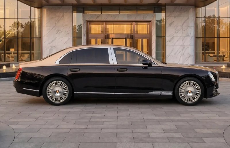 Hongqi Guoya выходит на рынок России — от 27,7 млн рублей 2