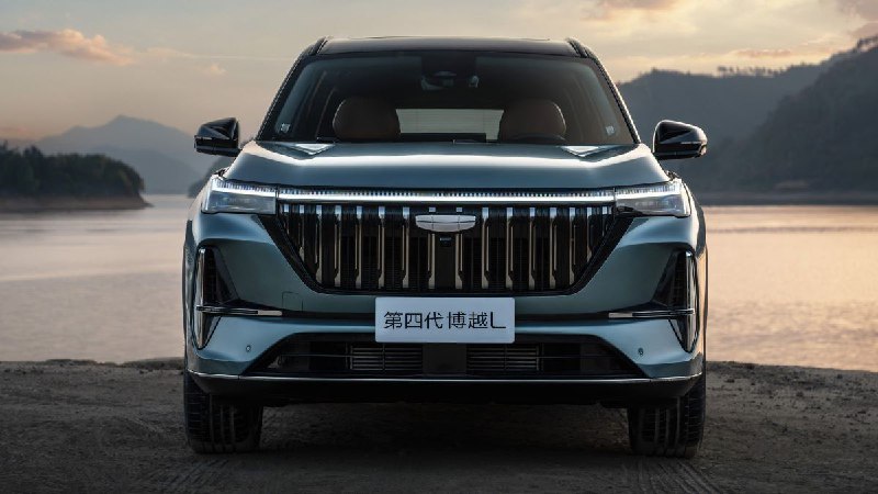 Компания Geely представила обновленный Atlas 2