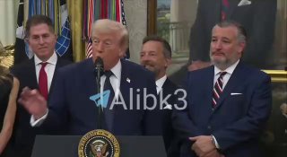 טראמפ מאשים את שופט המשחק שהוציא כרטיס אדום לשחקן אמריקאי בכך שהוא שופט עם "עבר רע מאוד".