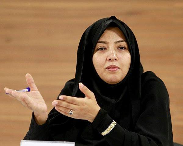 اخبار معادن و صنایع معدنی: مجوز واردات مواد ناریه کافی نیست 🔹ماین نیوز: دبیر انجمن زغال سنگ ایران با اشاره به کمبود مواد ناریه موردنیاز معادن گفت: