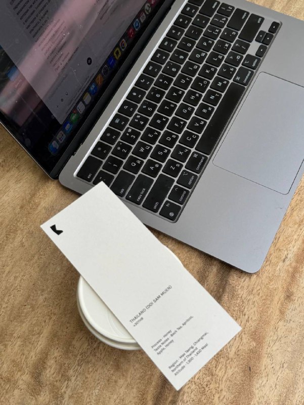 Делюсь важным анонсом Этот отпуск для меня был очень продуктивным. Я работала часто и много, даже на море. Обе с Лизой сгорели, прямо как в детстве 🤣Мы с командой придумали несколько интересных проектов.Первый: открытый онлайн-интенсив для всех мастеров по волосам и визажистов, кто хочет развития, прокачки навыков, вдохновения. Второй: изменили структуру моего онлайн-курса и добавили новые опции.Ориентировочно по датам:— 25 марта будет старт предзаписи на 3-й поток онлайн-курса по укладкам, прическам, парикам и работе с укладочными продуктами.— 28 марта - 2 апреля — онлайн-интенсив по развитию в сфере волос, где будут лучшие условия для обучения на 3-ем потоке.— 13 апреля — старт 3-го потока курса.Кто ждет? Ставьте реакции, чтобы я понимала, сколько вас тут ❤️Делюсь важным анонсом Этот отпуск для меня был очень продуктивным. Я работала часто и много, даже на море. Обе с Лизой сгорели, прямо как в детстве 🤣Мы с командой придумали несколько интересных проектов.Первый: открытый онлайн-интенсив для всех мастеров по волосам и визажистов, кто хочет развития, прокачки навыков, вдохновения. Второй: изменили структуру моего онлайн-курса и добавили новые опции.Ориентировочно по датам:— 25 марта будет старт предзаписи на 3-й поток онлайн-курса по укладкам, прическам, парикам и работе с укладочными продуктами.— 28 марта - 2 апреля — онлайн-интенсив по развитию в сфере волос, где будут лучшие условия для обучения на 3-ем потоке.— 13 апреля — старт 3-го потока курса.Кто ждет? Ставьте реакции, чтобы я понимала, сколько вас тут ❤️