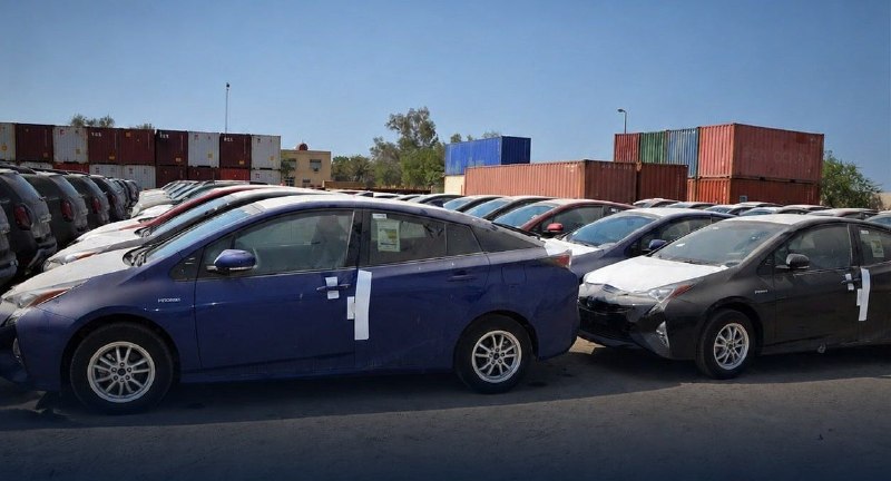 دولت بهار: 🔴 مهدی دادفر دبیر انجمن واردکنندگان خودرو: اگرچه قانون واردات خودروهای کارکرده در بودجه ۱۴۰۴ تصویب شده است، اما هنوز دست