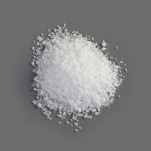 MT ROYAL: خرید اسید بنزوئیک (Benzoic Acid) خوراکی با خلوص بالا و گرید تضمین‌شده🔸 وقتی یک کارخانه برای خرید ماده اولیه‌ای مثل اسید 