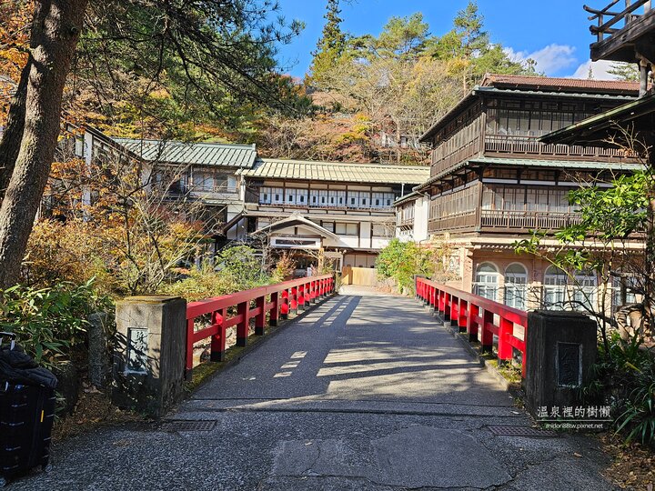 神隱少女的原型溫泉旅館-積善館的房間與餐食