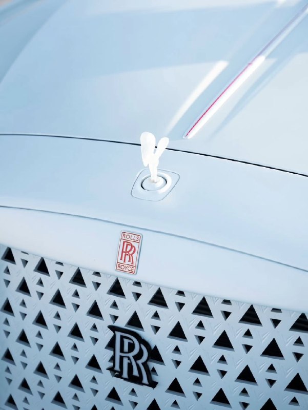 Rolls Royce Venuum Eros 4