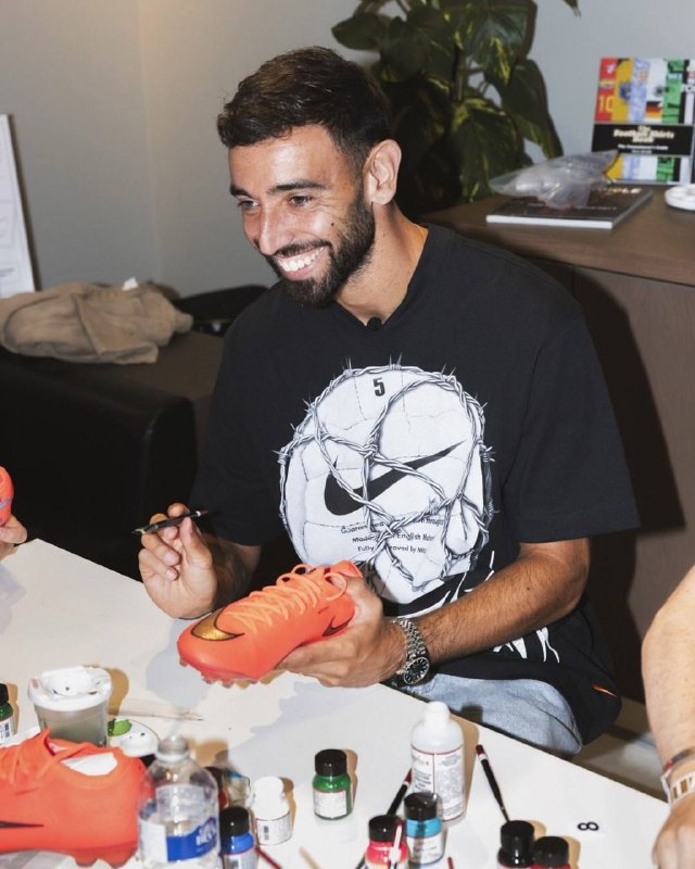 منچستریونایتد | منچستر یونایتد: 👑🔴 @UnitedArea #𝐌𝐌𝐃