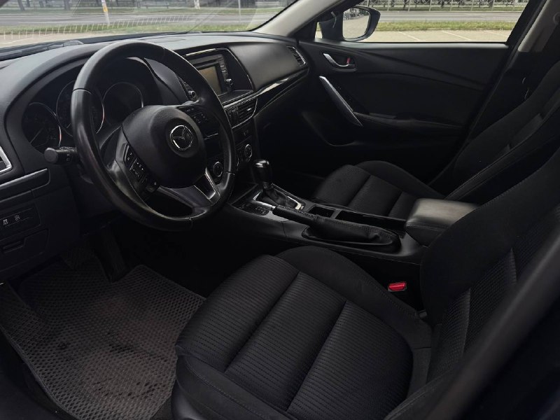 ❗Продам mazda 6 gj❗
Год выпуска 2014,мотор 2.5 бензин, пробег: 197т. Км
✅ 1 Владелец за все время
✅ Полностью обслужена
✅ Зеленая автотека

✅Автомобиль в отличном техническом состоянии. Мотор в идеале, масло не берет, работает ровно, тянет хорошо. Коробка работает отлично, без пинков и рывков, ходовая вся мягкая и сбитая. В красивом цвете дипломат, все части кузова залиты изнутри антикоррозийной обработкой.

✅Комплектация: start/stop, усилитель руля, стеклоподъемники, кондиционер, мультируль, центральный замок, электрорегулировка боковых зеркал, abs, esp, подушки безопасности, камера заднего вида.

Цена: 1.250.000 руб, торг
☎️ Подробности по телефону: +79498477720, донецк - фотография - 8