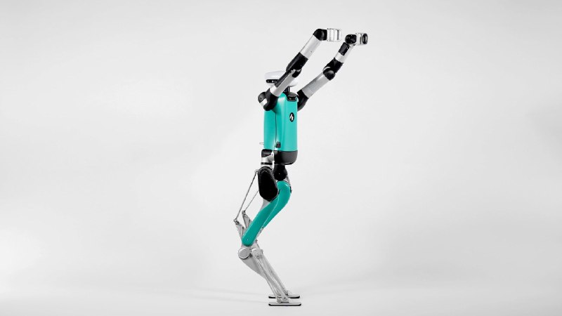 Agility Robotics有眼睛了意味着它可以“看着”行动🤖如果ChatGPT植入它的身体…Agility Robotics有眼睛了意味着它可以“看着”行动🤖如果ChatGPT植入它的身体…
