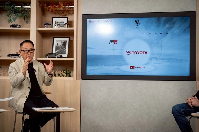 Toyota выведет Century в отдельный бренд — выше Lexus по статусу 2