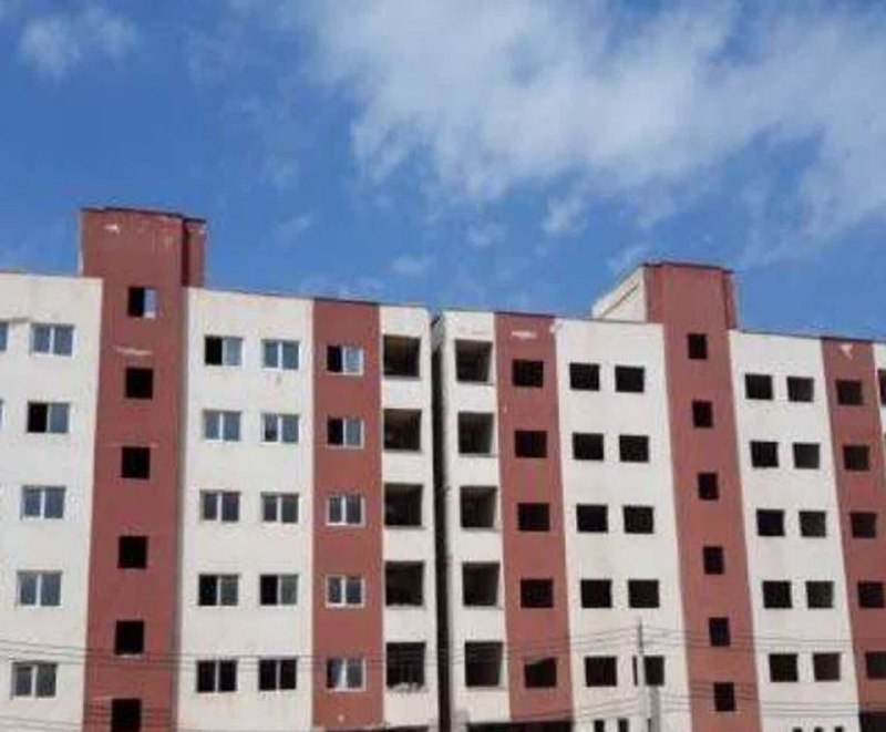 هیدج زیبا: 🏨فروش مسکن ملی🏨یک واحد آپارتمان فاز یک کلید نخورده خشک(طبقه دوم) (دارای آسانسور )(همسایگان خوب ) (پارکینگ مجزا )(انباری