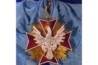 Президент Польши Навроцкий объявил о решение лишить Зеленского ордена Белого орла — высшей награды республики: «Хочу подчеркнуть, что это решение не направлено против украинского народа. Оно не меняет стратегического направления польской политики безопасно